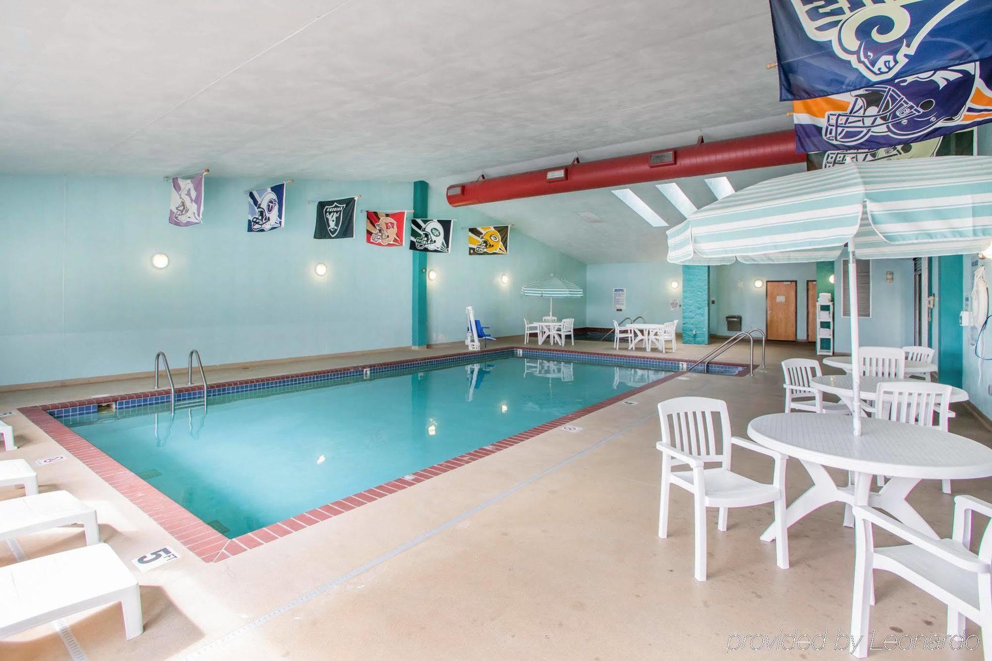 Quality Inn Stadium Area Green Bay Buitenkant foto